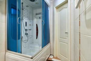 Квартира Home Hotel ул. Нижний Вал, 41/27. Апартаменты 4-местный трехкомнатные 15