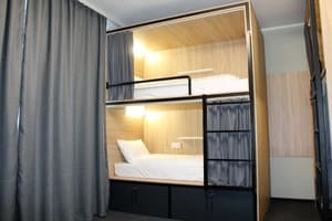 Хостел Kyiv hostel & hotel . Место в мужском 8-местном номере  1