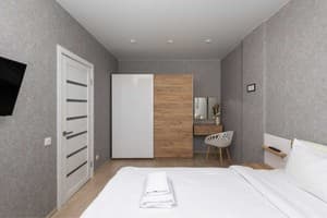 Апарт-отель Nyvky Residence. Делюкс 4-местный (37) 7