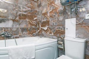 Квартира двухкомнатная на ул. Кловский спуск 14 Б. Апартаменты двухместный №223 13